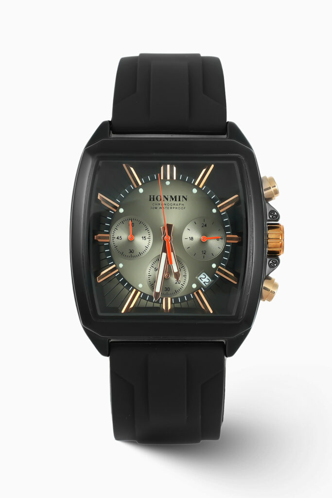 HONMIN Titan Edge chronograph inspired watch with sleek stainless steel design and precision dial.